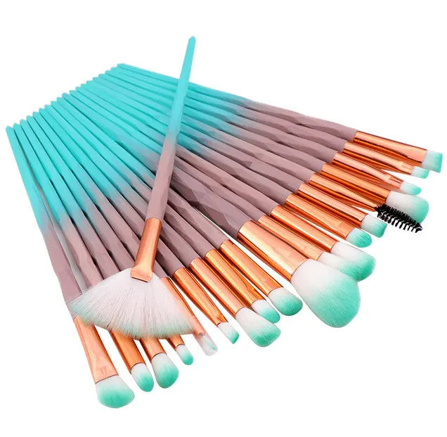 Professional makeup brush set